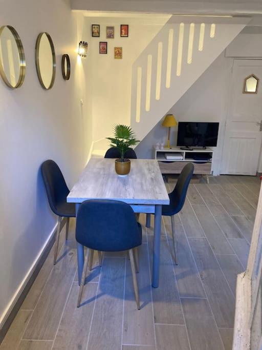 Comme Une Maison, Duplex Terrasse Hypercentre De Trouville Buitenkant foto